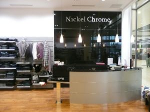 agencement de boutique textile