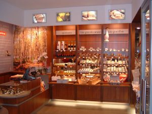 agencement de commerces spécialisés